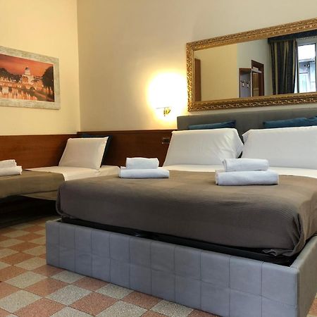 A Rosmini Suites Rome Buitenkant foto