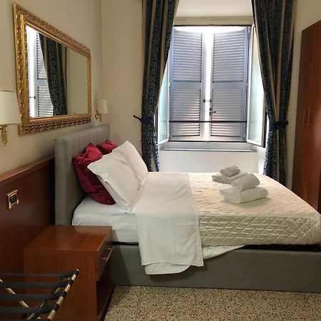 A Rosmini Suites Rome Buitenkant foto